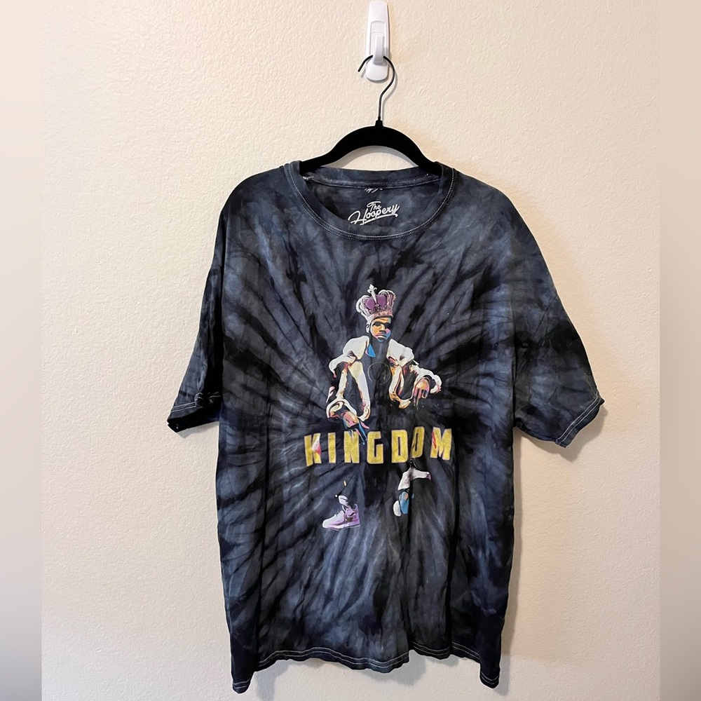 The Hoopery LEBRON James shirt